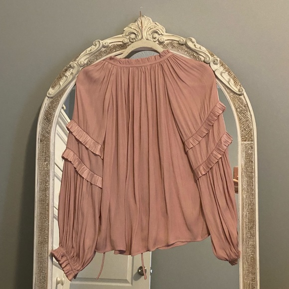 Current air pink gathered long sleeve blouse - Picture 3 of 4